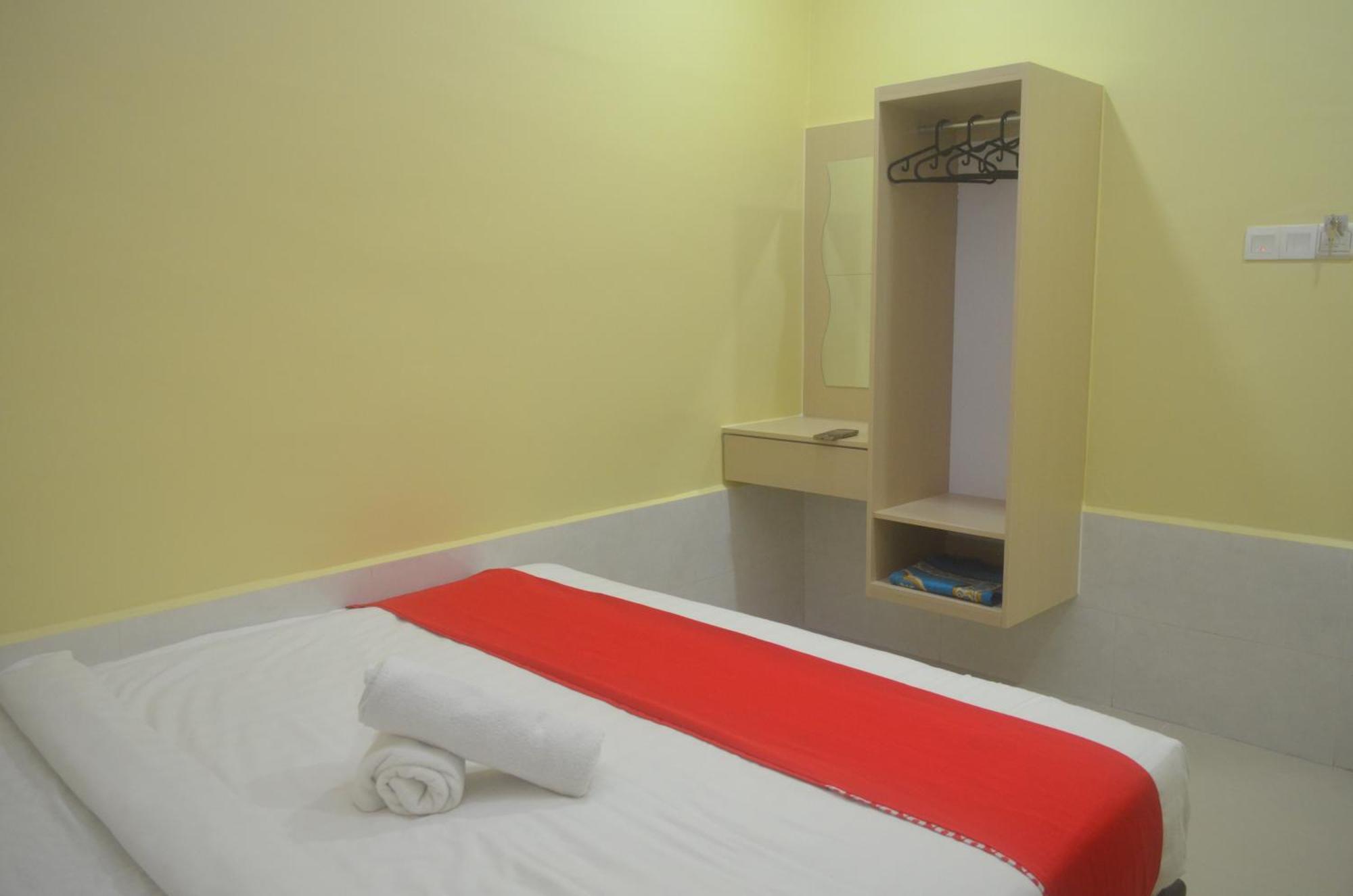 Kl Empire Hotel Klia, Formerly Known As Adiff Palace Klia 雪邦 外观 照片