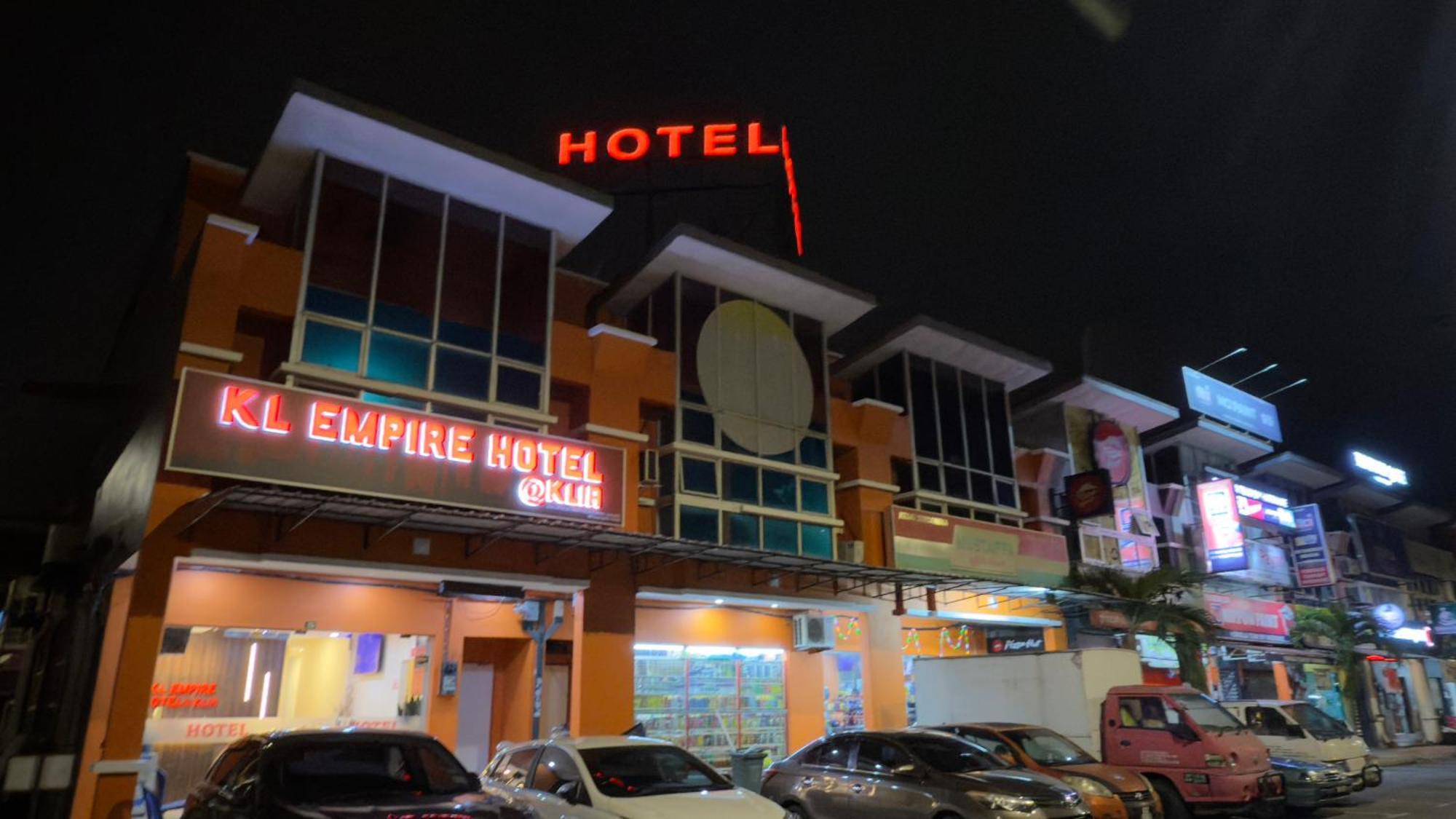 Kl Empire Hotel Klia, Formerly Known As Adiff Palace Klia 雪邦 外观 照片