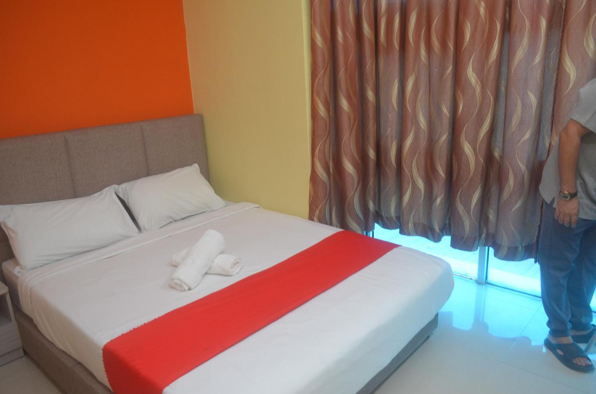 Kl Empire Hotel Klia, Formerly Known As Adiff Palace Klia 雪邦 外观 照片