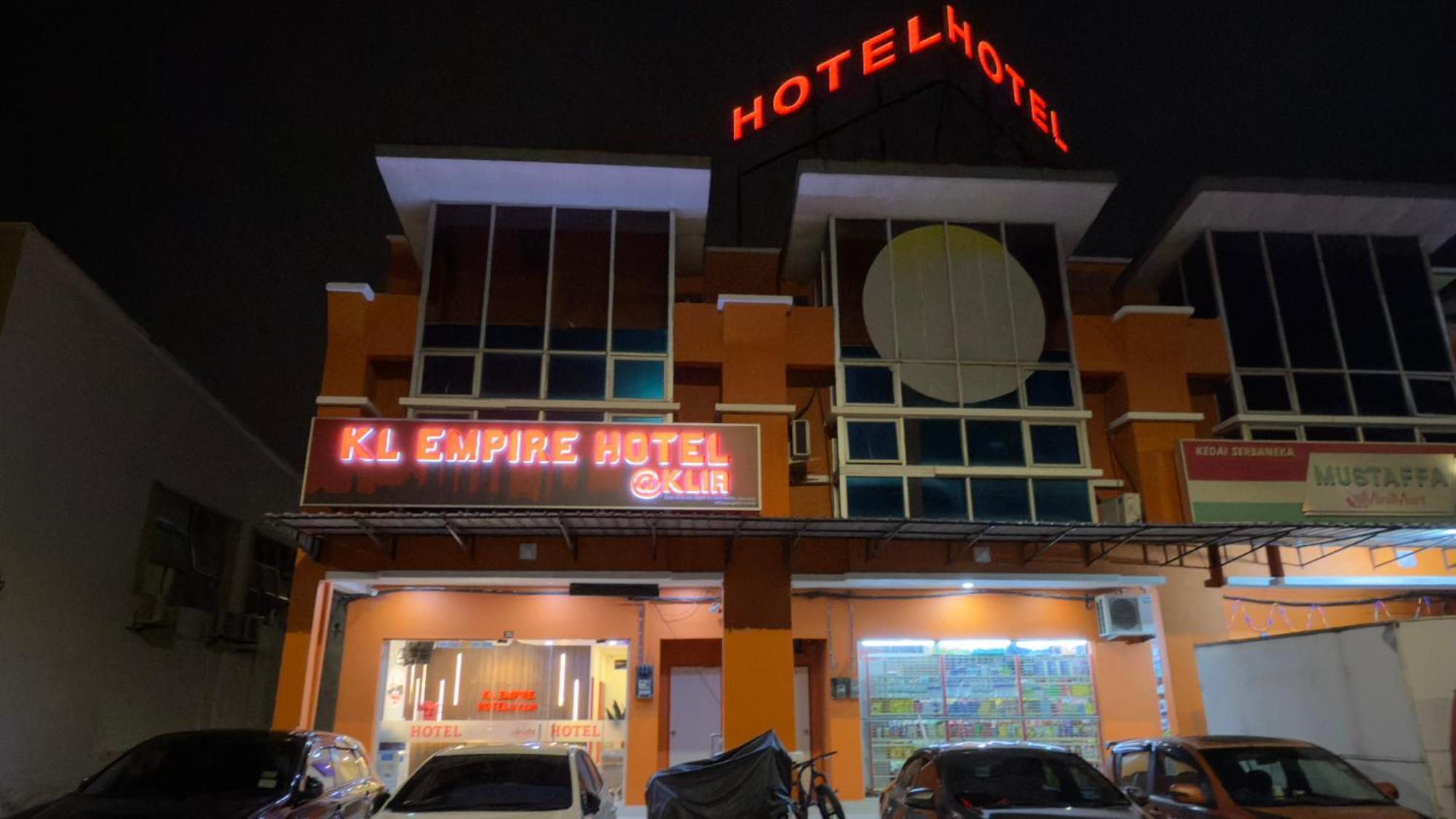 Kl Empire Hotel Klia, Formerly Known As Adiff Palace Klia 雪邦 外观 照片