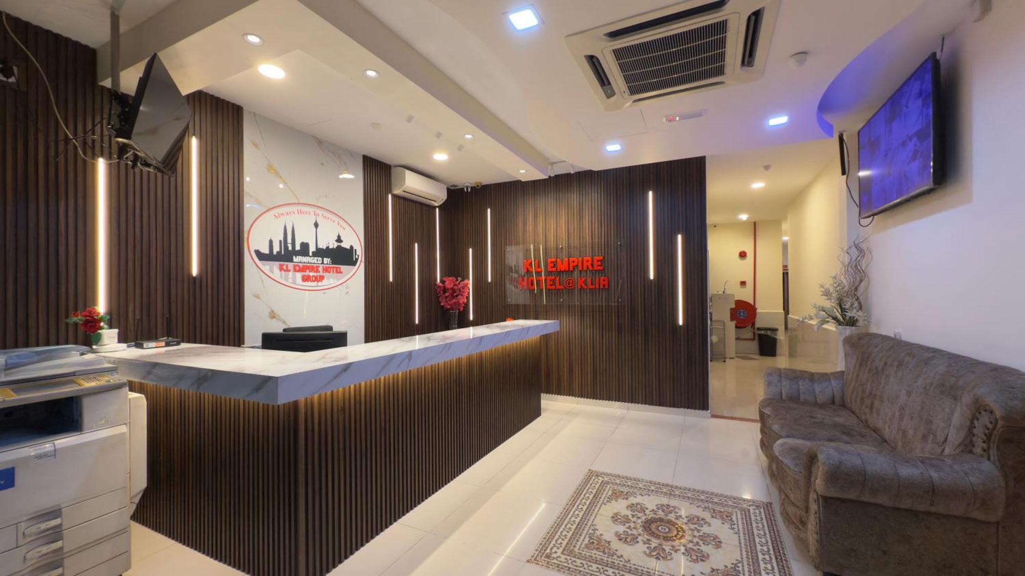 Kl Empire Hotel Klia, Formerly Known As Adiff Palace Klia 雪邦 外观 照片