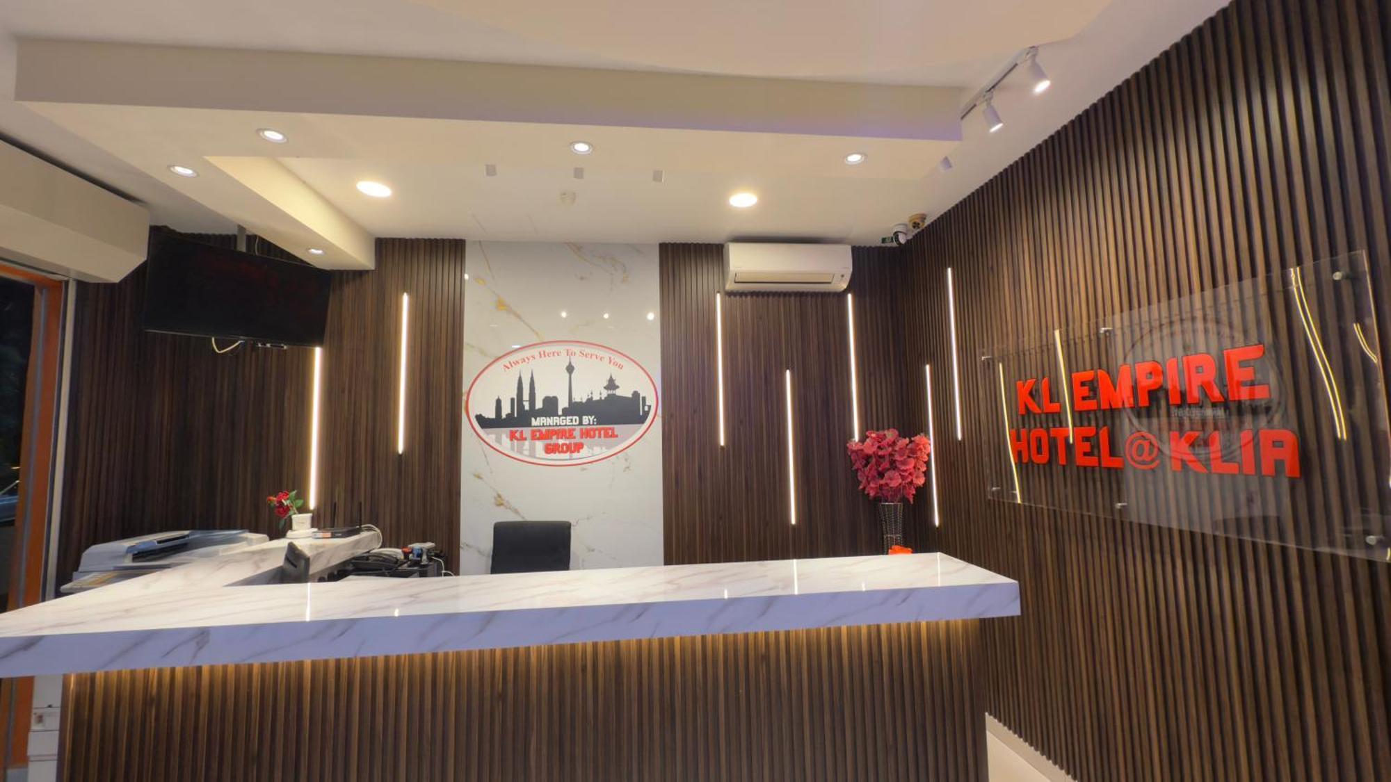 Kl Empire Hotel Klia, Formerly Known As Adiff Palace Klia 雪邦 外观 照片